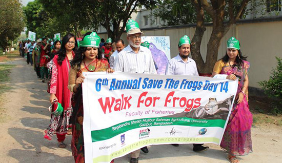 BSMARU save the frogs day volunteers