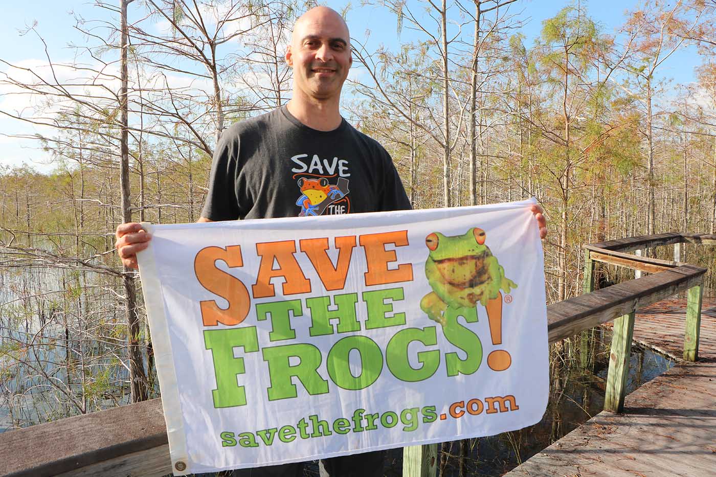 USA Florida Everglades Kerry Kriger Save The Frogs Flag 1 1400
