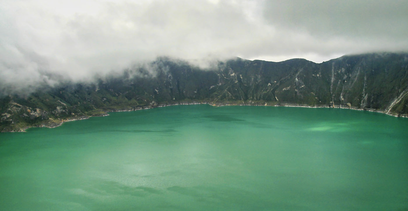 Laguna Quilotoa Caldera, Andes, Ecuador