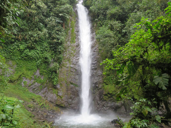 mindo waterfall 2.jpg